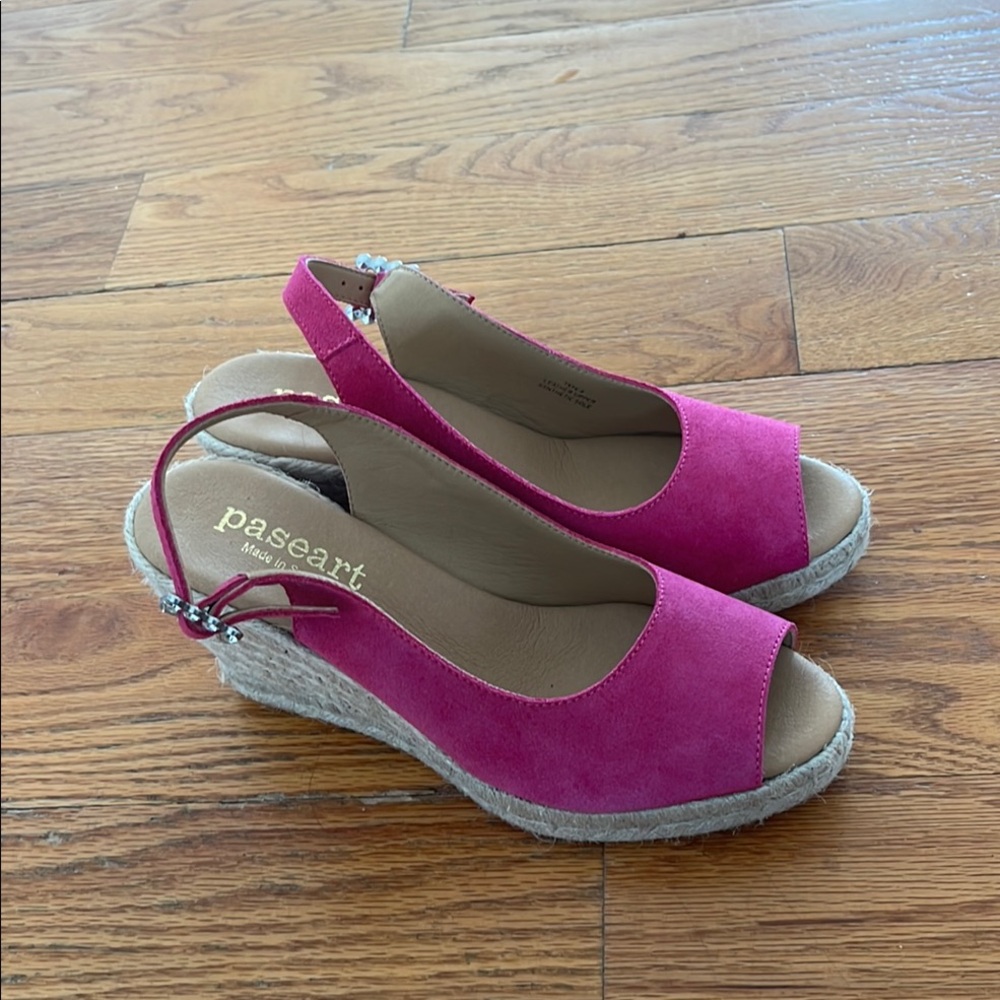 Women's Pink Wedge Sandals